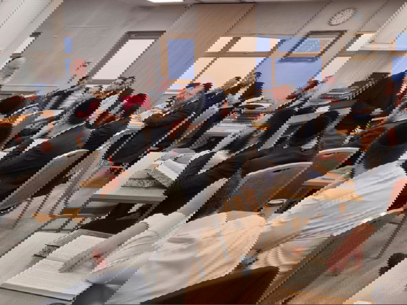 הגאון רבי אשר וייס בביקור בלונדון