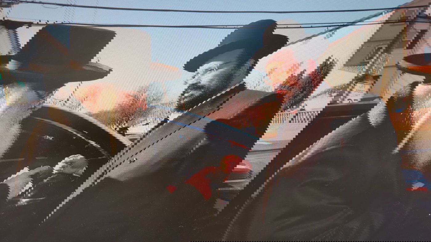 האדמו"ר מדושינסקיא בביקור בסטען אלייענד