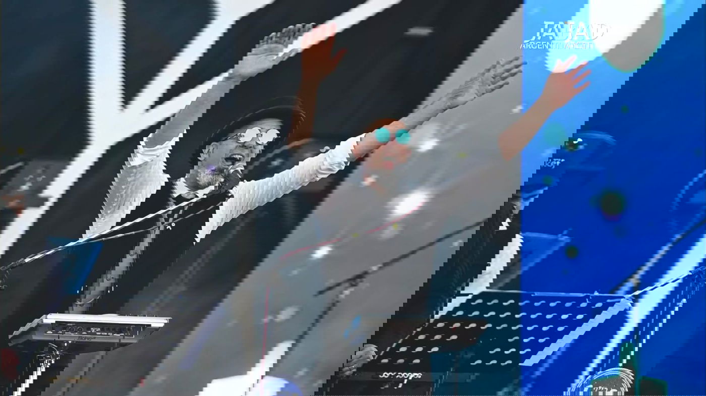 תיעוד ענק: בארגנטינה חגגו את החנוכה על ספינה צבאית