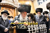 האדמו"ר ממישקולץ מדמויות ההוד של דורינו