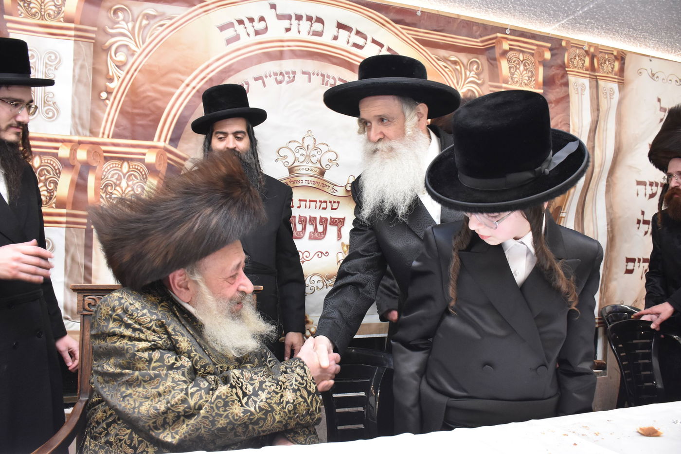 שמחת הבר מצווה לנכד האדמו"ר מדעעש