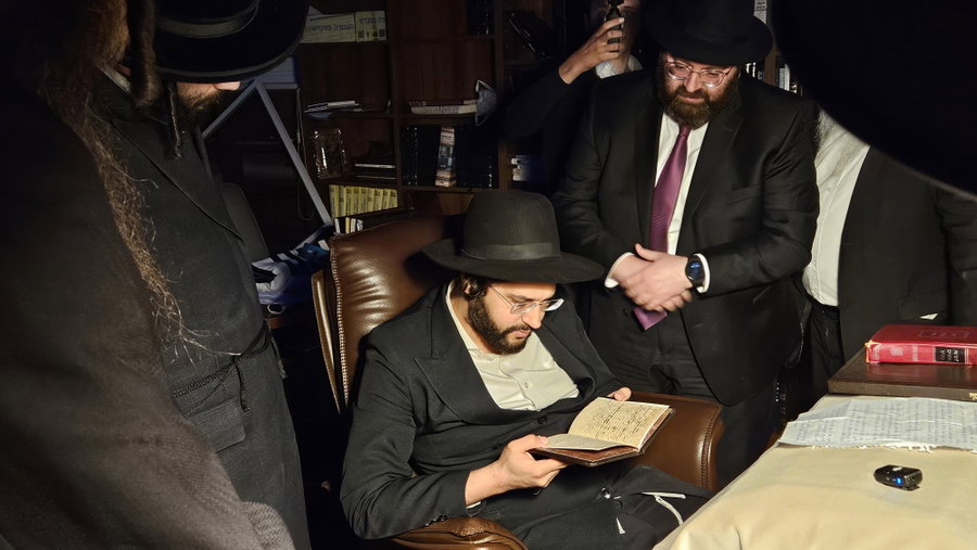הינוקא הדהים - ומיד אמר: בעמוד הזה מופיע סוד קפיצת הדרך