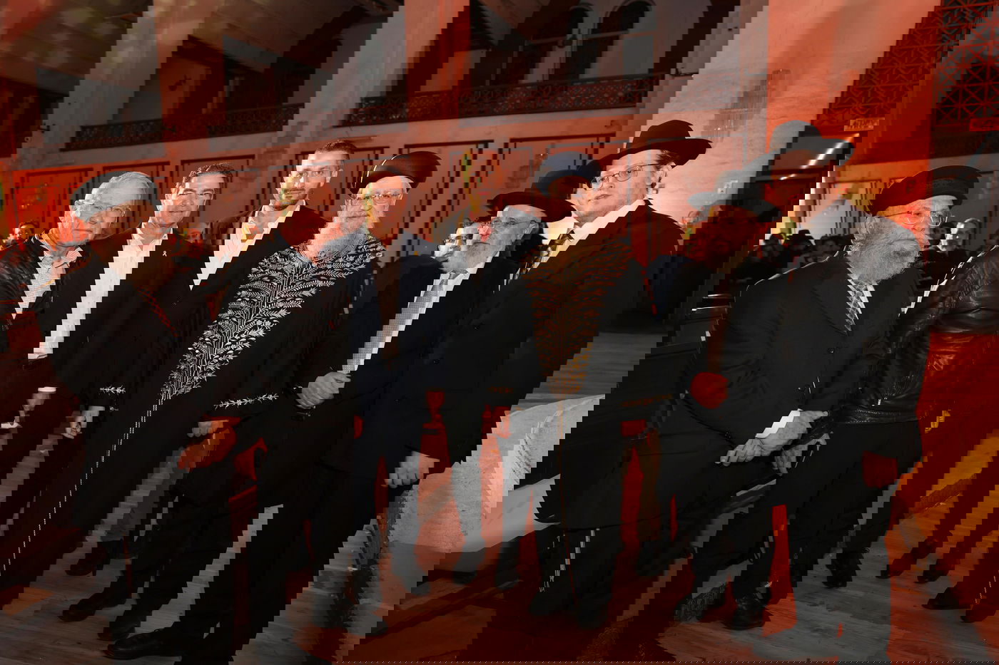 הדלקת נרות חנוכה בבית כנסת הגדול בתל אביב