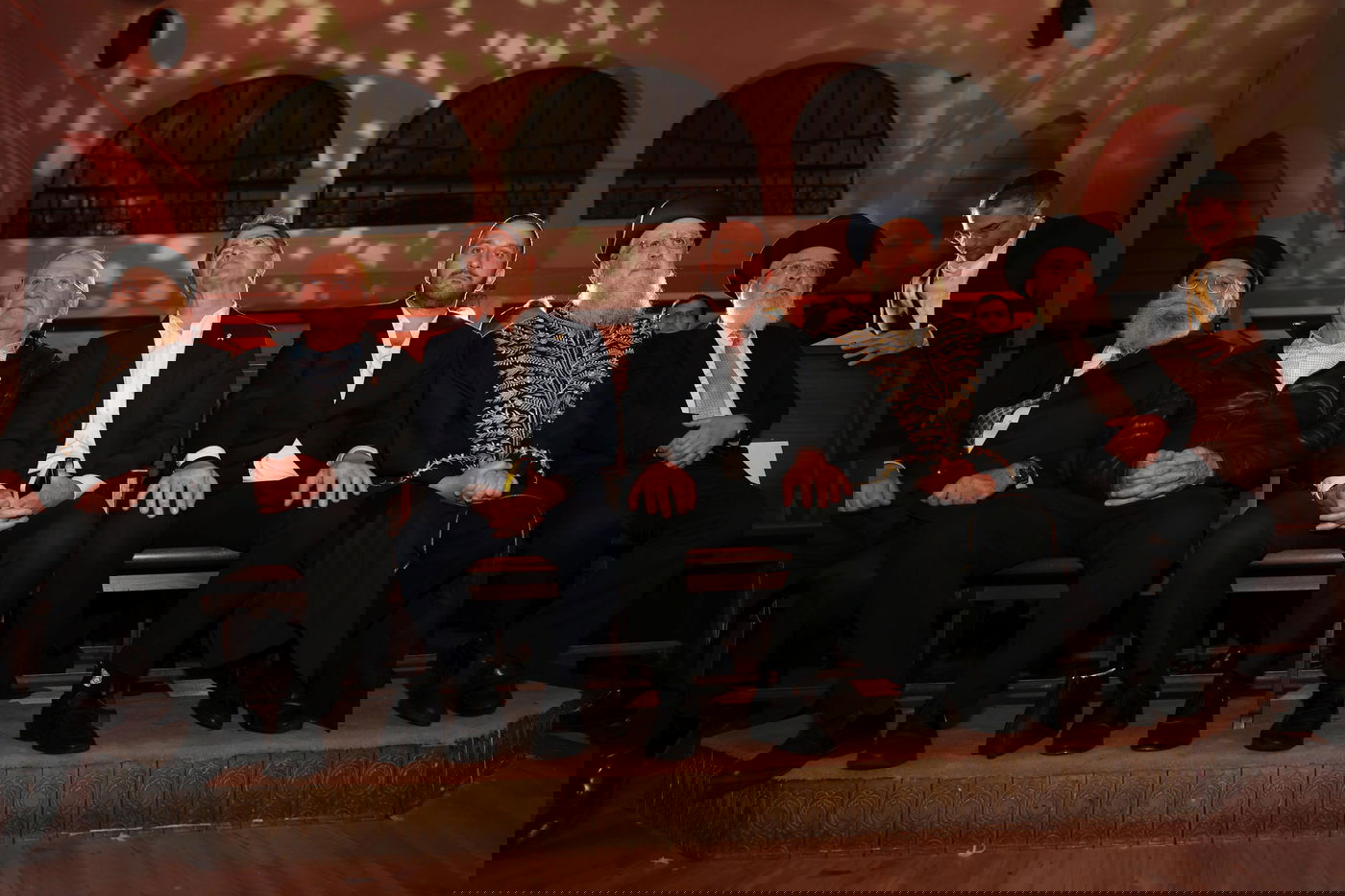 הדלקת נרות חנוכה בבית כנסת הגדול בתל אביב