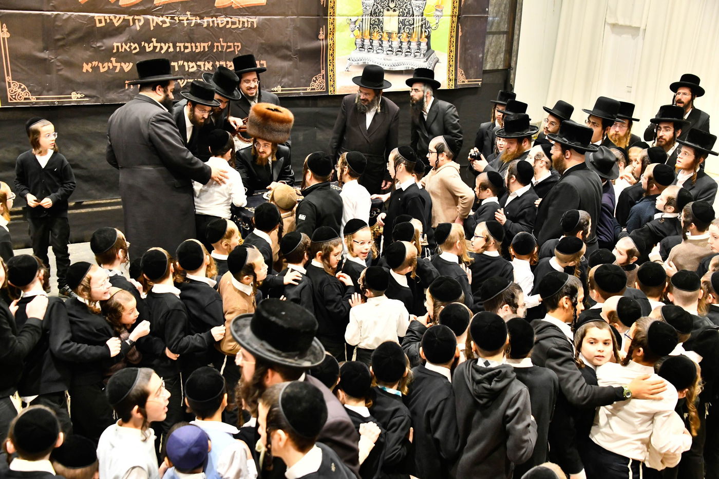 מעמד 'בני בינה' בחצה"ק סאדיגורה