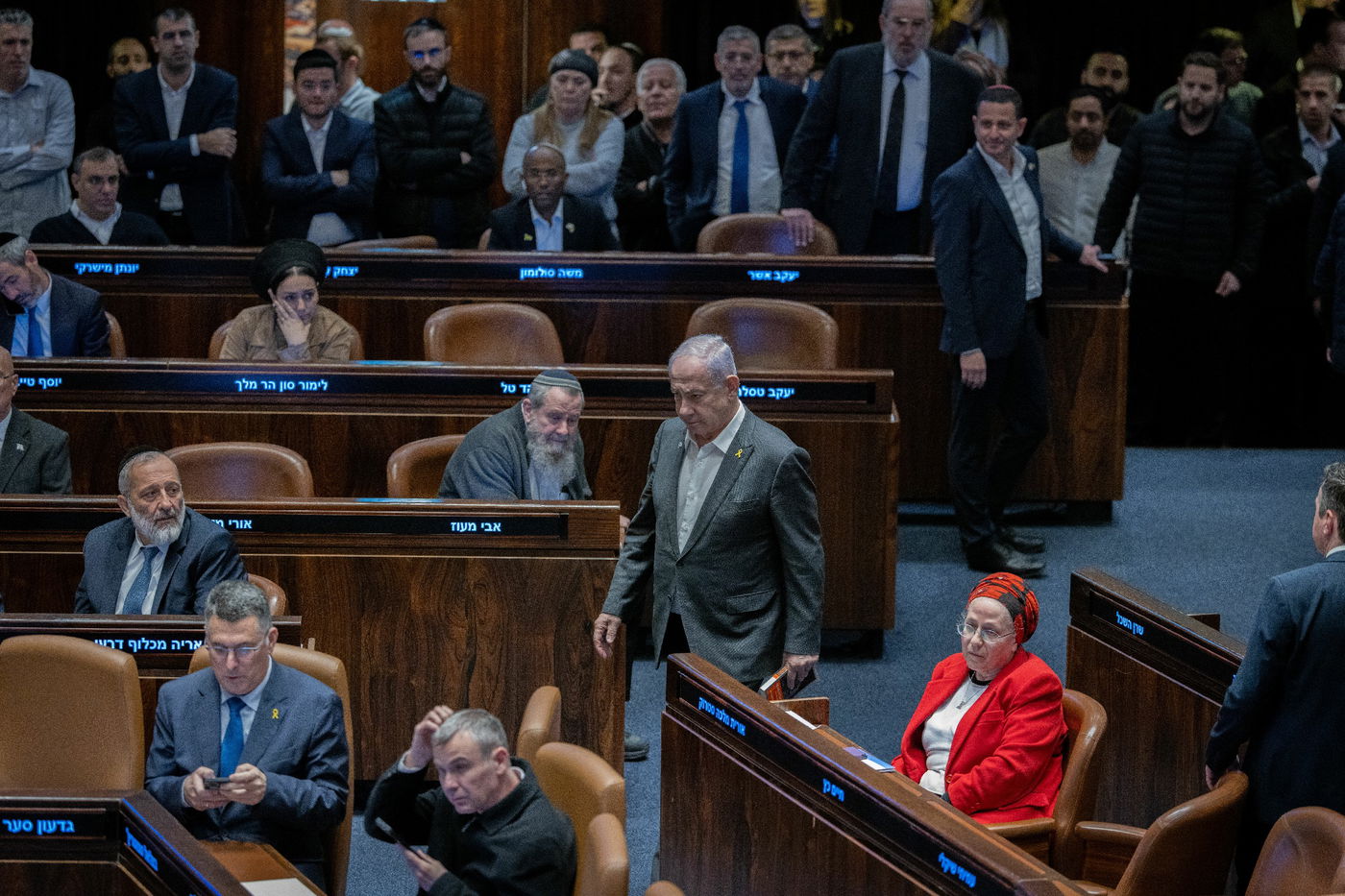 הדרמה הפוליטית במליאת הכנסת