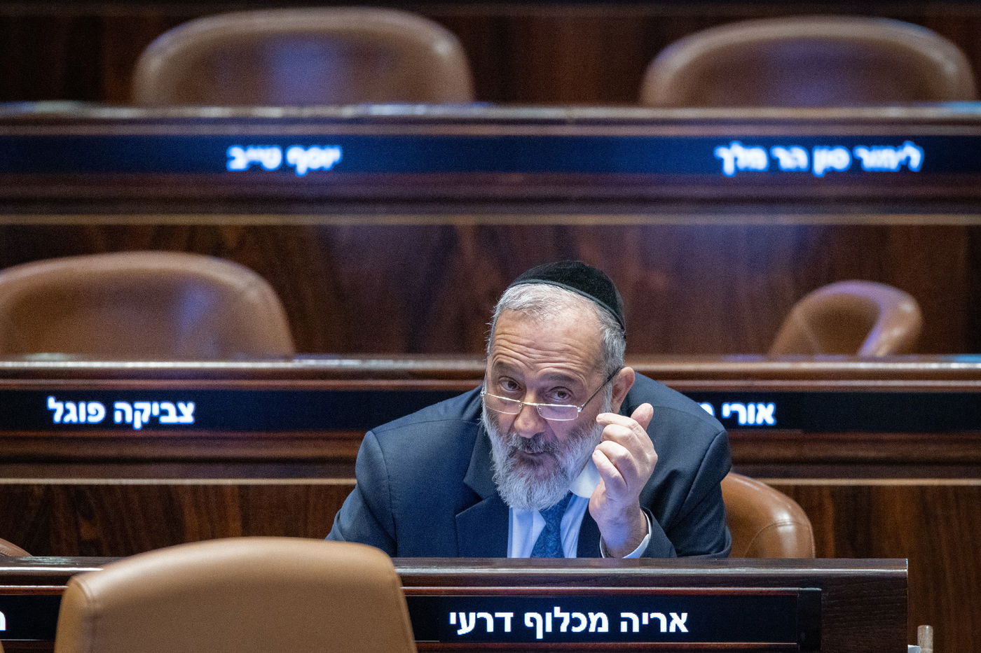 הדרמה הפוליטית במליאת הכנסת