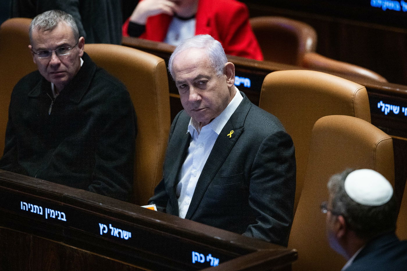 הדרמה הפוליטית במליאת הכנסת