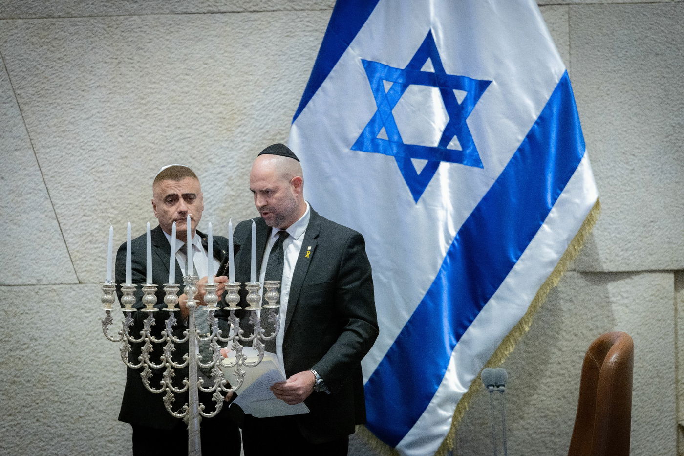 הדרמה הפוליטית במליאת הכנסת