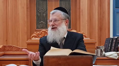 מדוע יעקב שלח ליוסף יין, בגלל שהוא אהב - או בשביל קידוש?