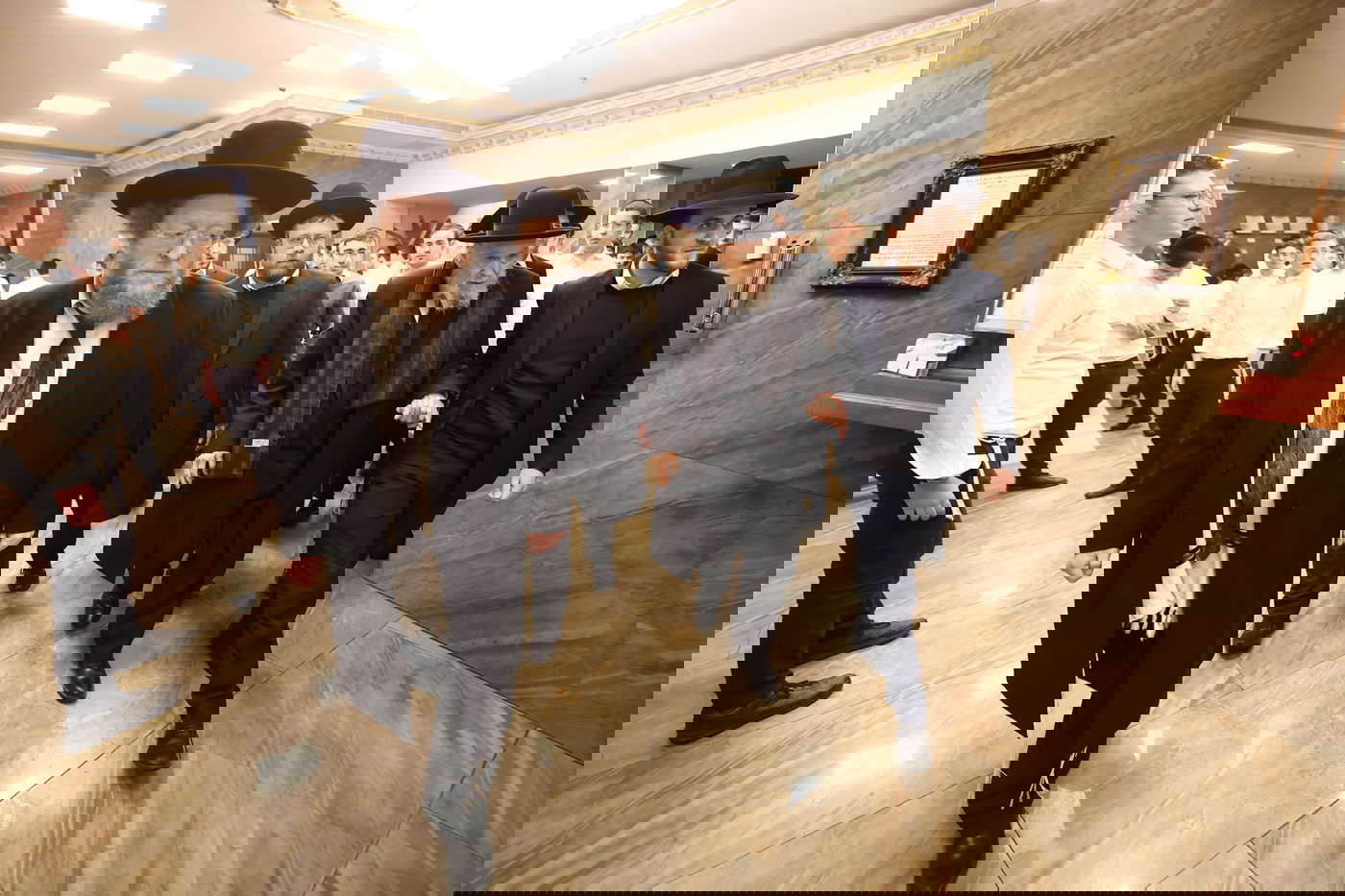 ראש הישיבה בביקור בישיבת עטרת שלמה