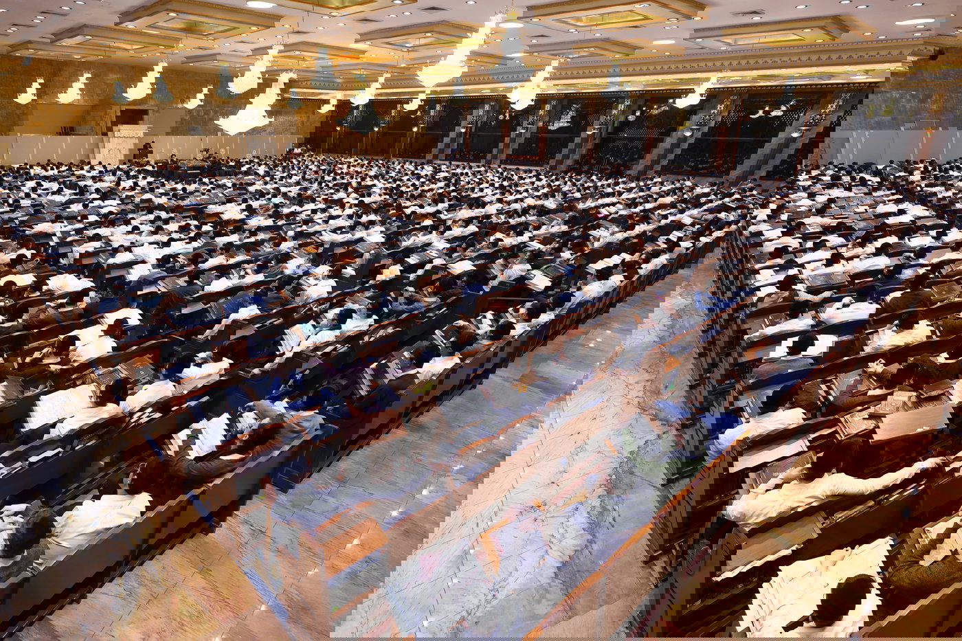 ראש הישיבה בביקור בישיבת עטרת שלמה