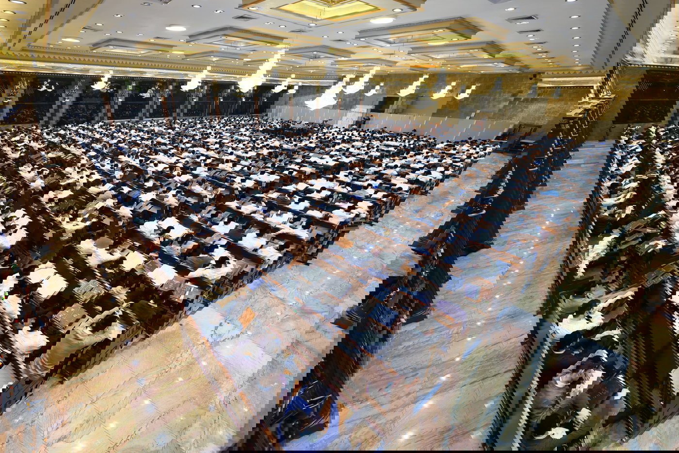 ראש הישיבה בביקור בישיבת עטרת שלמה