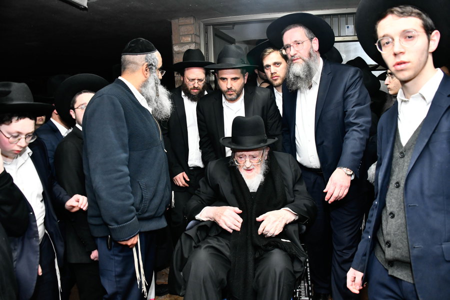שרידה לדור דעה: אלפים ליוו למנוחות את הרבנית ברגמן ע"ה
