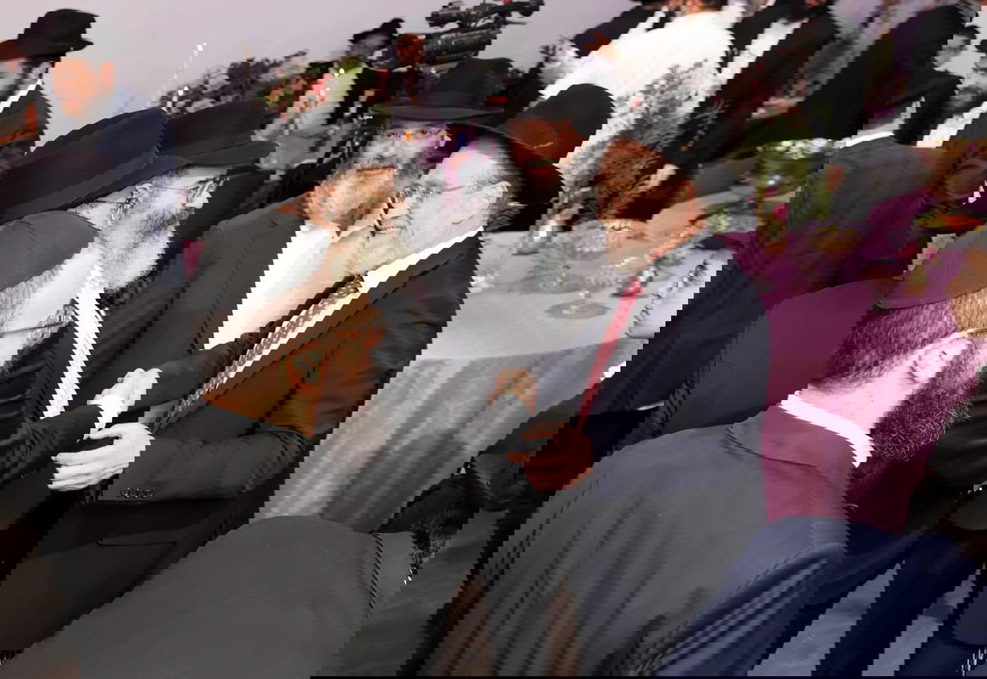 בנו של יוסי אליטוב התארס, רבנים ואישי ציבור הגיעו לאחל מזל טוב