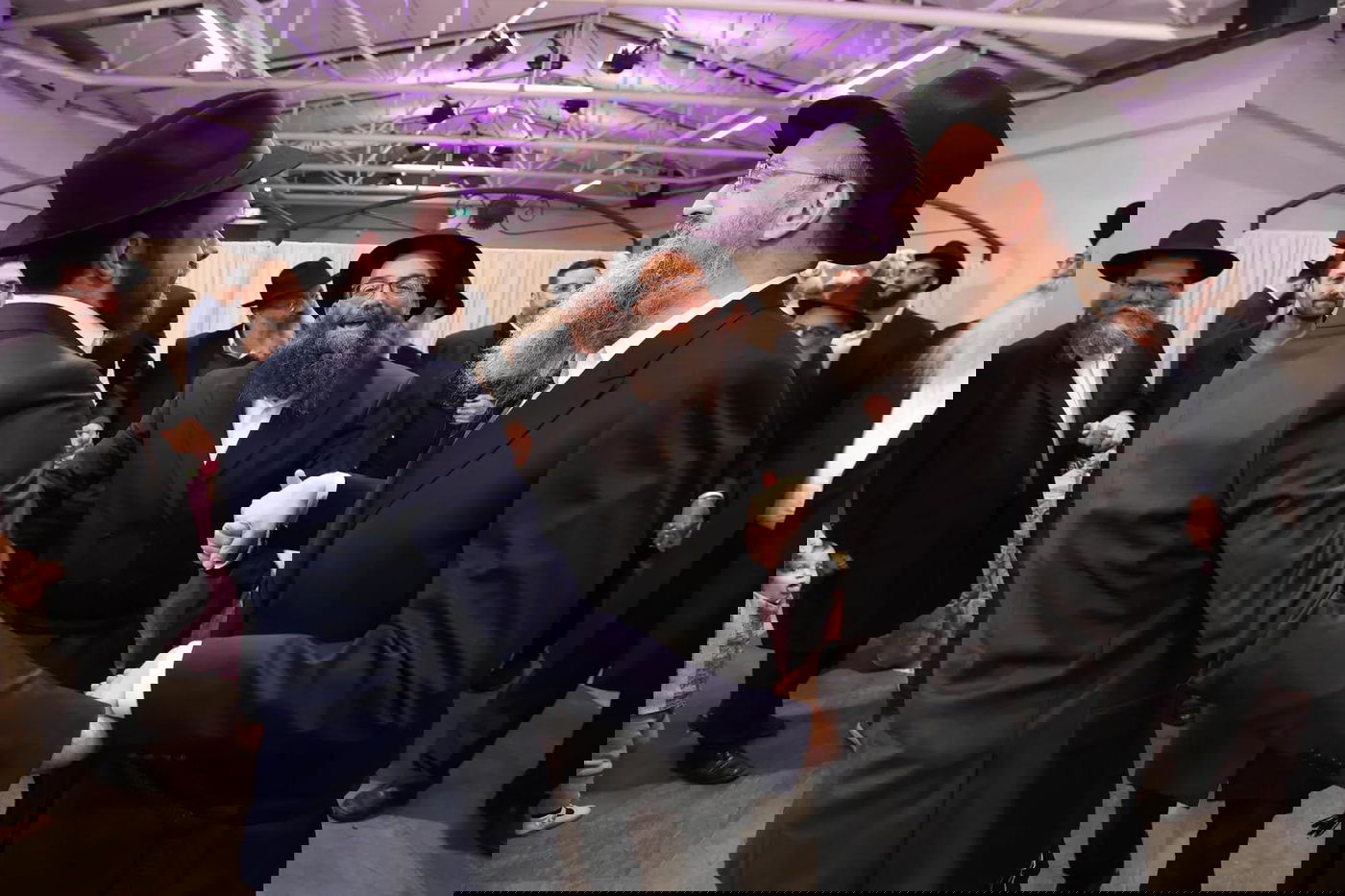 בנו של יוסי אליטוב התארס, רבנים ואישי ציבור הגיעו לאחל מזל טוב