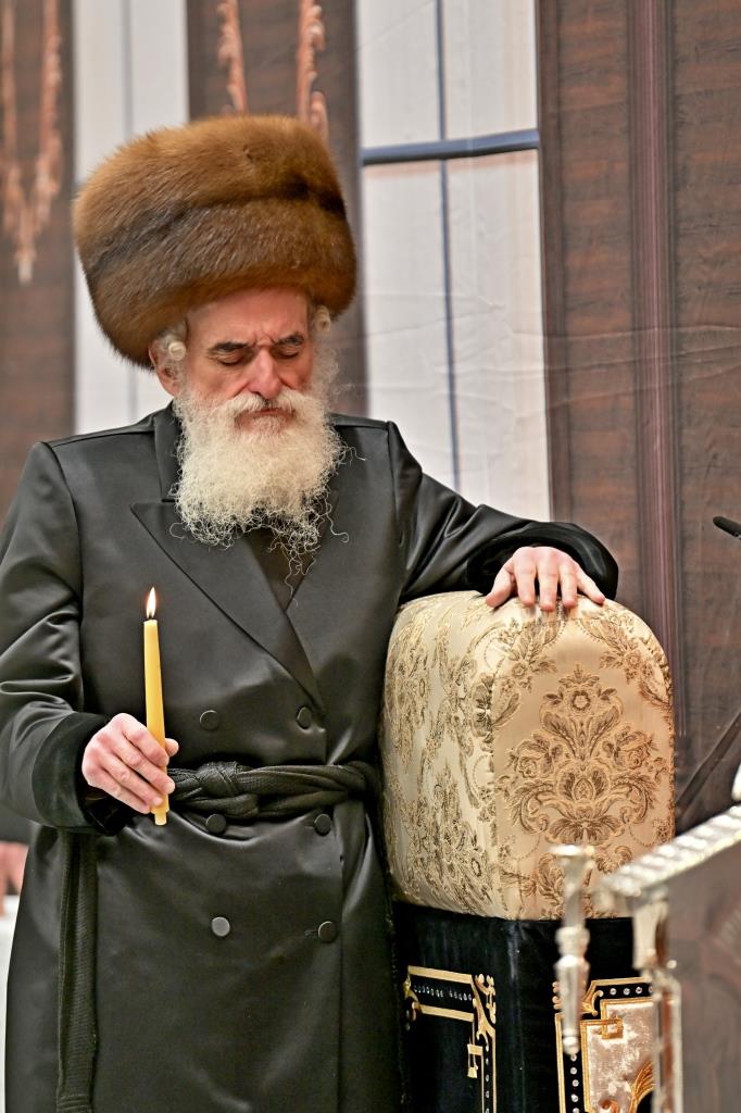 חנוכה בחצה"ק ויזניץ