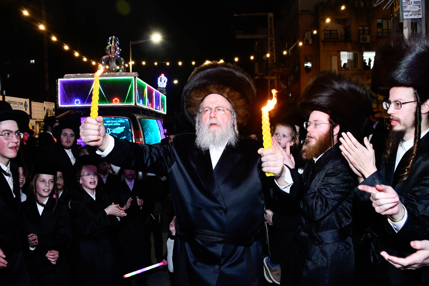 הכנסת ספר תורה לביהמ"ד ביאלה ישרי לב