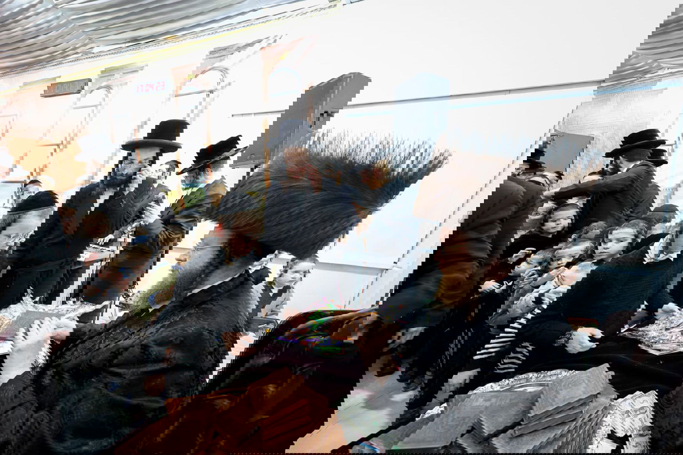 חנוכה בביהמ"ד ספינקא בית שמש