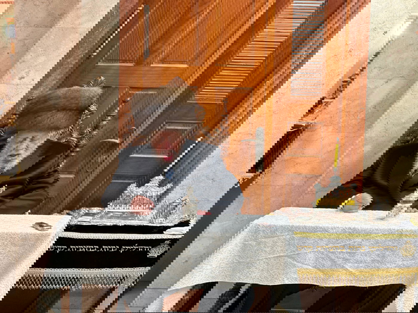 חנוכה בחצה"ק קופיטשניץ