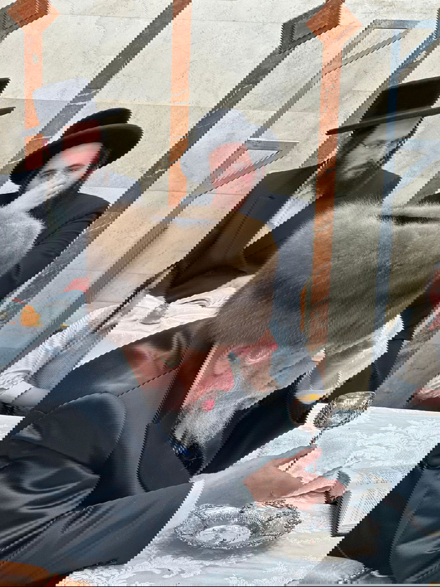 חנוכה בחצה"ק קופיטשניץ