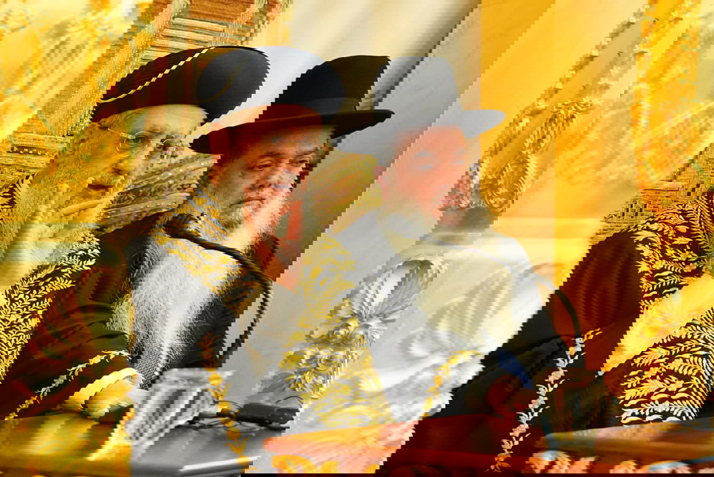 הראשל"צ הגאון רבי דוד יוסף בביקור במוסדות 'יביע אומר'