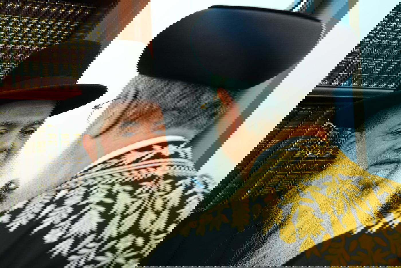 הראשל"צ הגאון רבי דוד יוסף בביקור במוסדות 'יביע אומר'