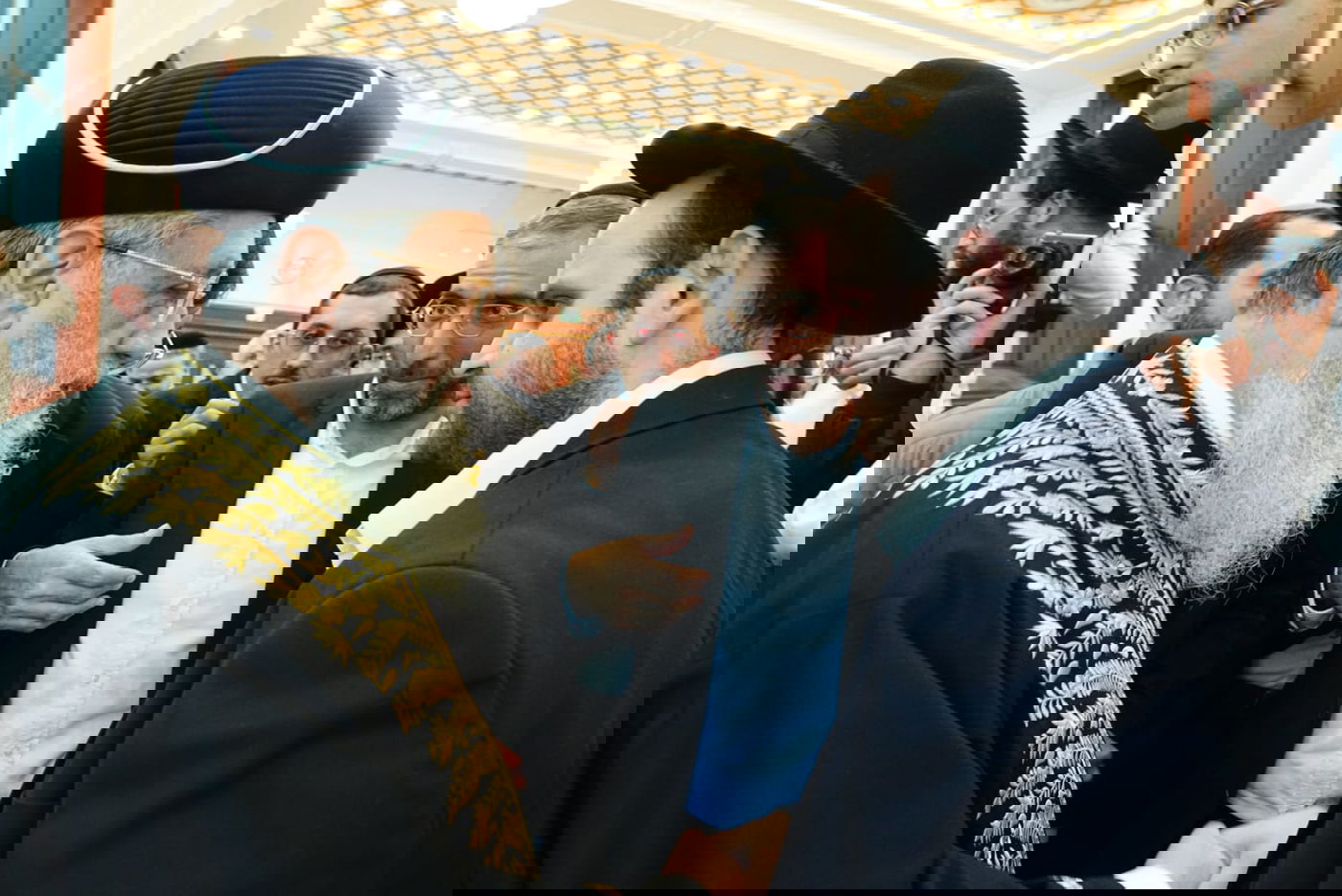 הראשל"צ הגאון רבי דוד יוסף בביקור במוסדות 'יביע אומר'