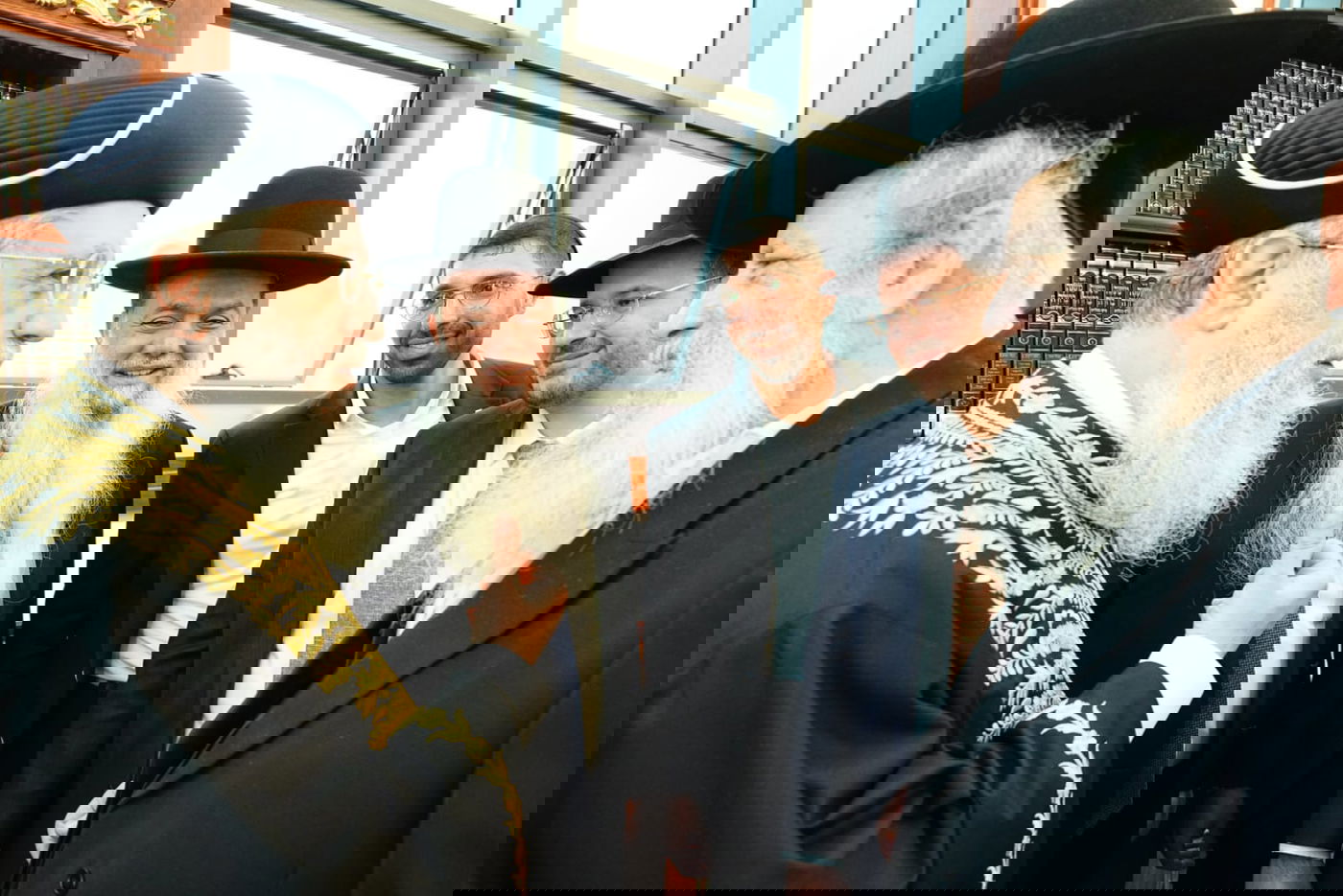 הראשל"צ הגאון רבי דוד יוסף בביקור במוסדות 'יביע אומר'