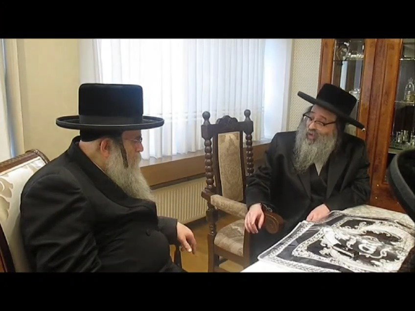 הגה"צ רבי חיים צבי מייזליש בביקור באנטווערפן