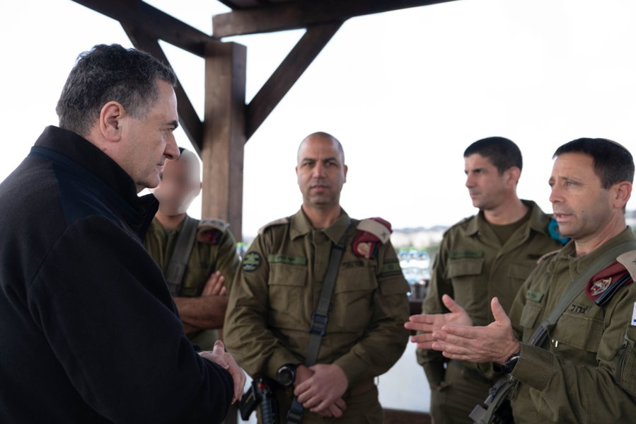 שר הביטחון כ"ץ באיו"ש