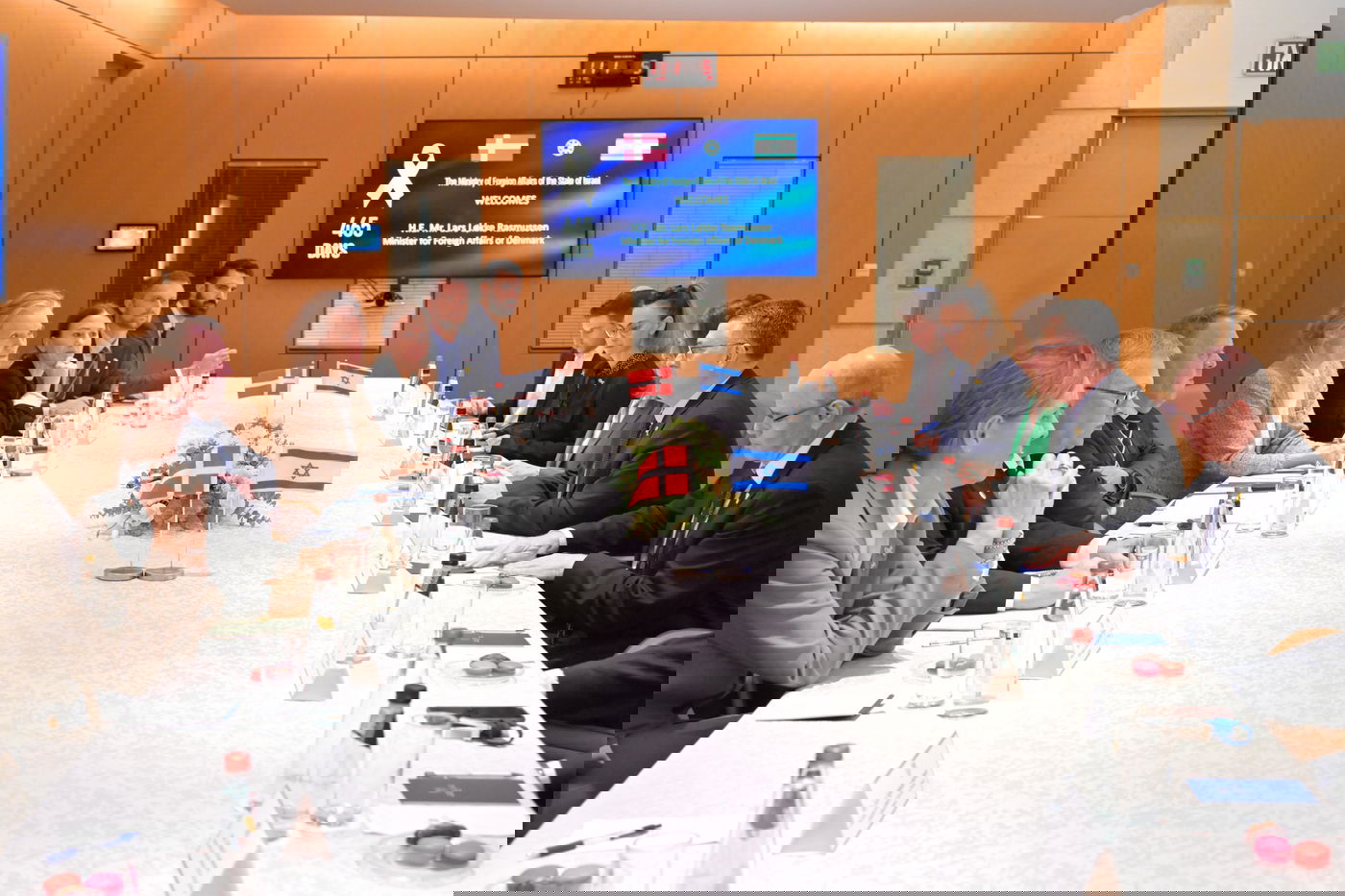 פגישת שר החוץ סער עם שר החוץ הדני