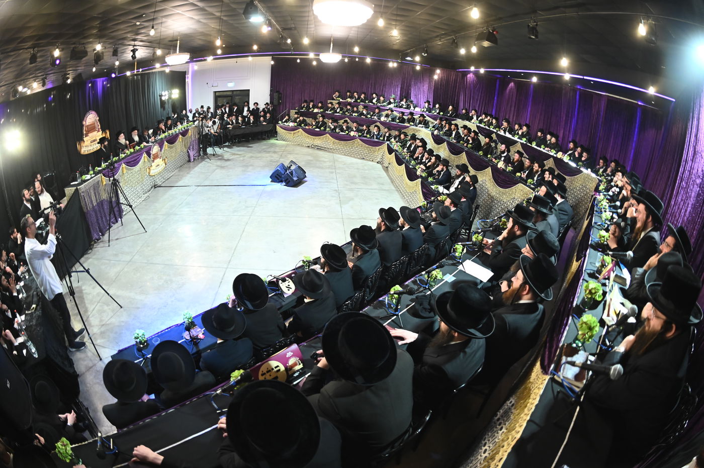 לראשונה
גאוני 'ש"ס
אידן' מארה"ב במבחן על
הש"ס
כולו