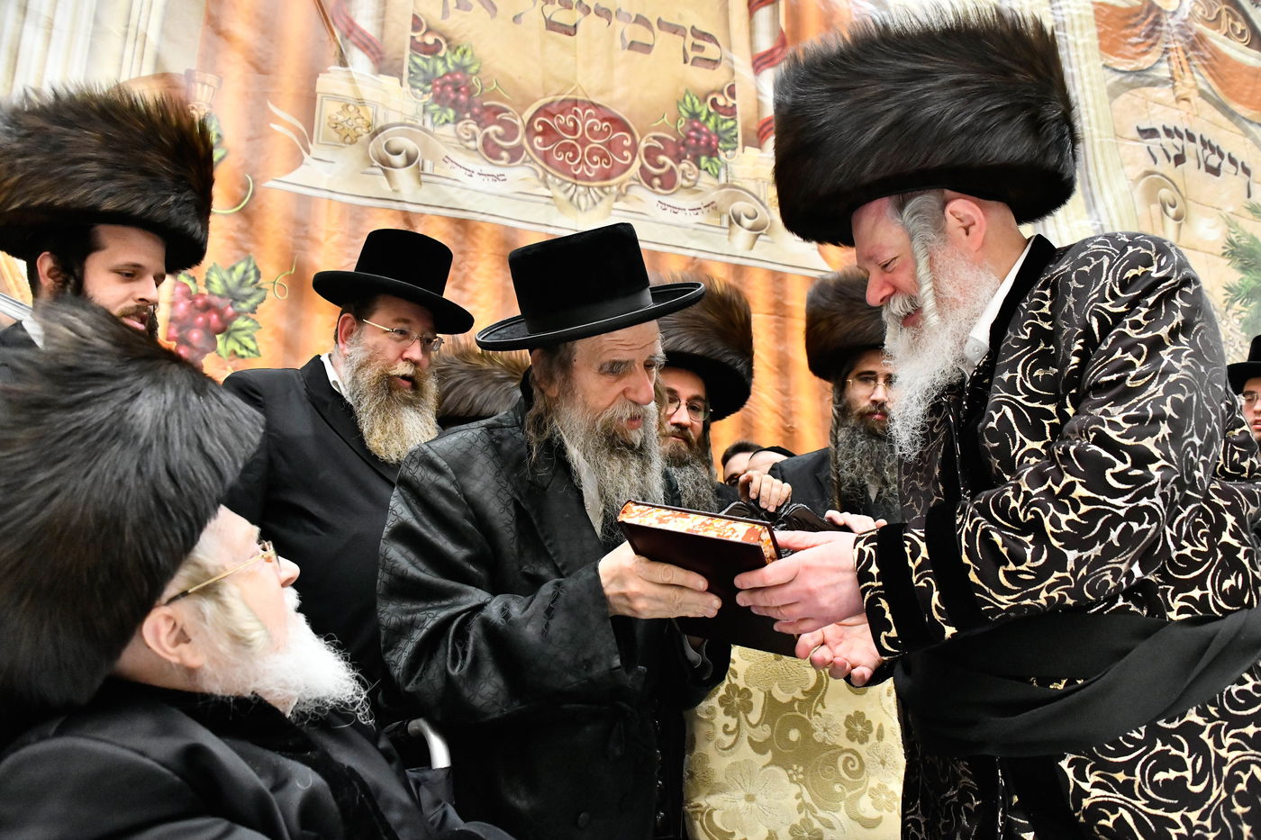 שמחת הבר מצווה לנכד האדמו"ר מפרמישלן