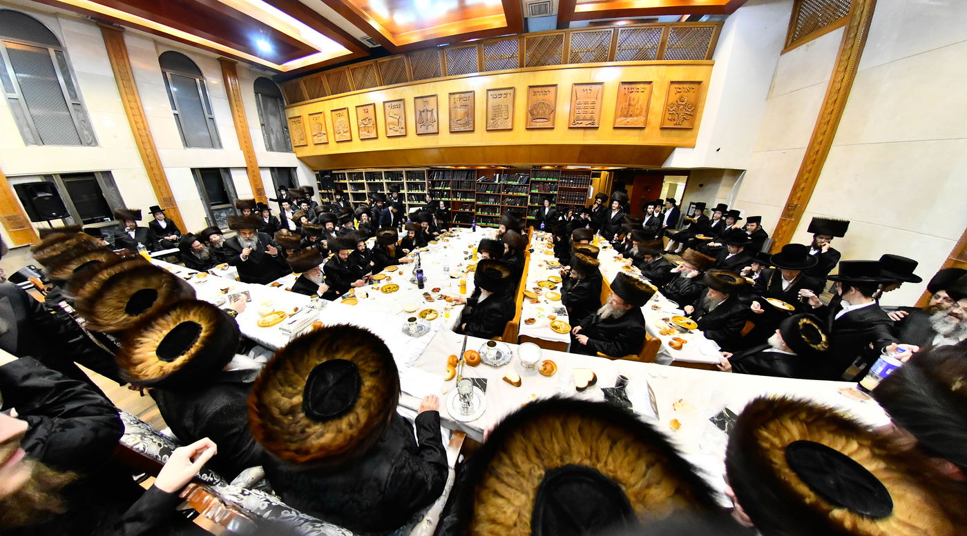 מוצאי שבת שבע ברכות בחצה"ק נאראל