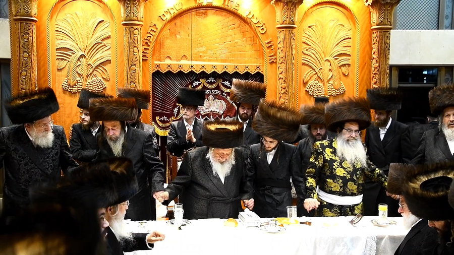 מוצאי שבת שבע ברכות בחצה"ק נאראל