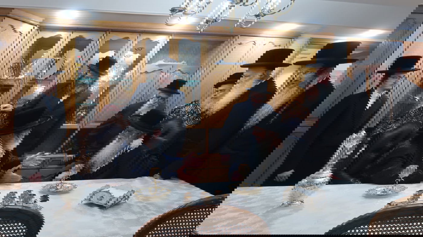 האדמו"ר מצאנז בביקור אצל האדמו"ר מויז'ניץ