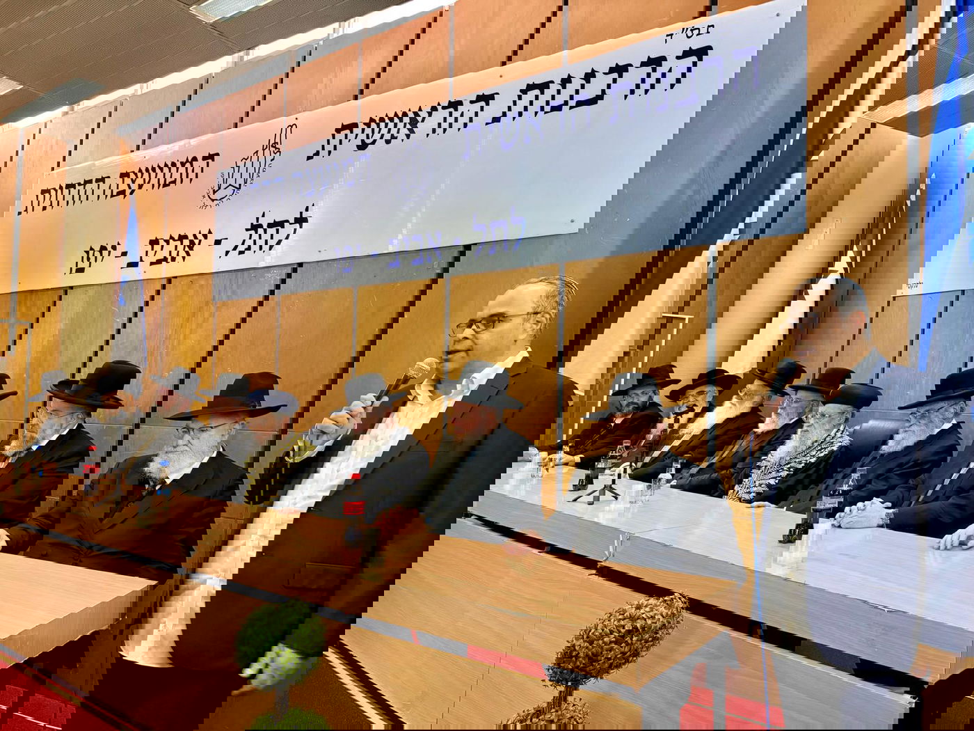 הראש"ל הגר"ד יוסף בביקור בתל אביב