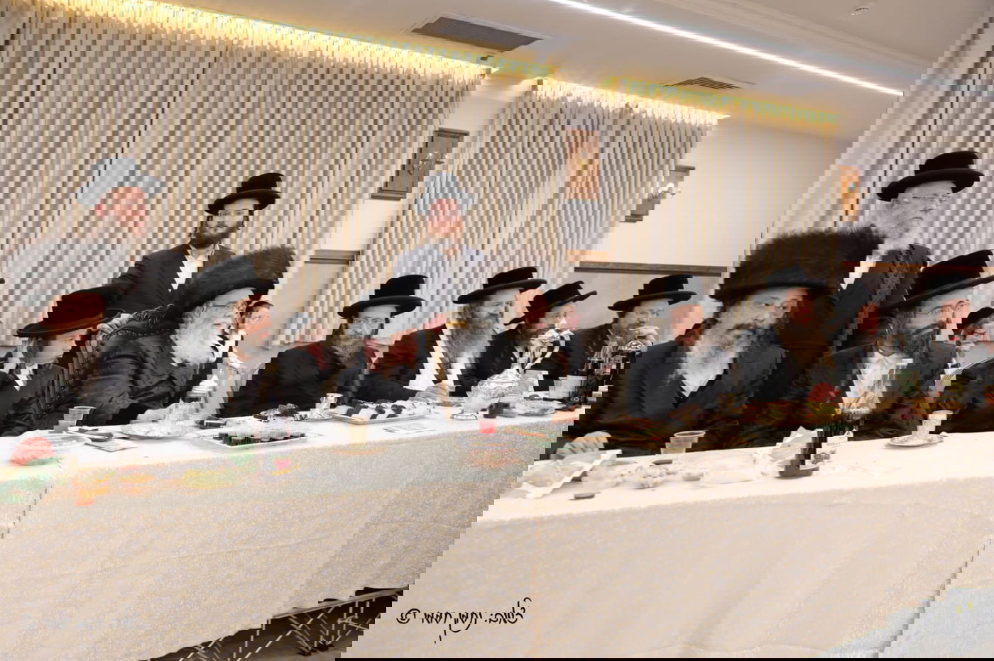 שמחת הבר מצווה לנכד האדמו"ר משידלובצא