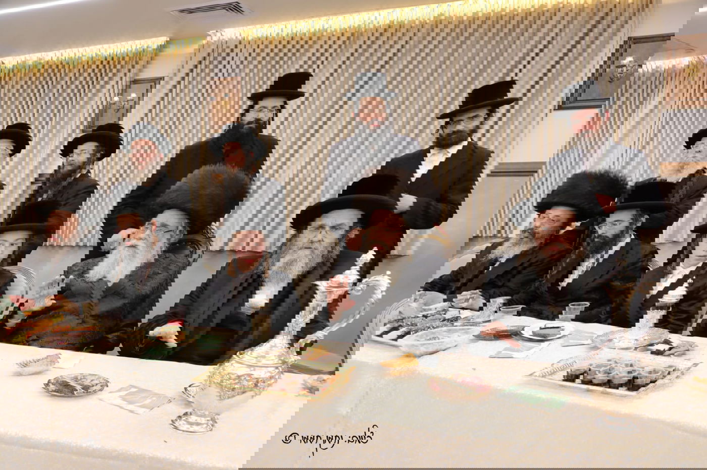 שמחת הבר מצווה לנכד האדמו"ר משידלובצא