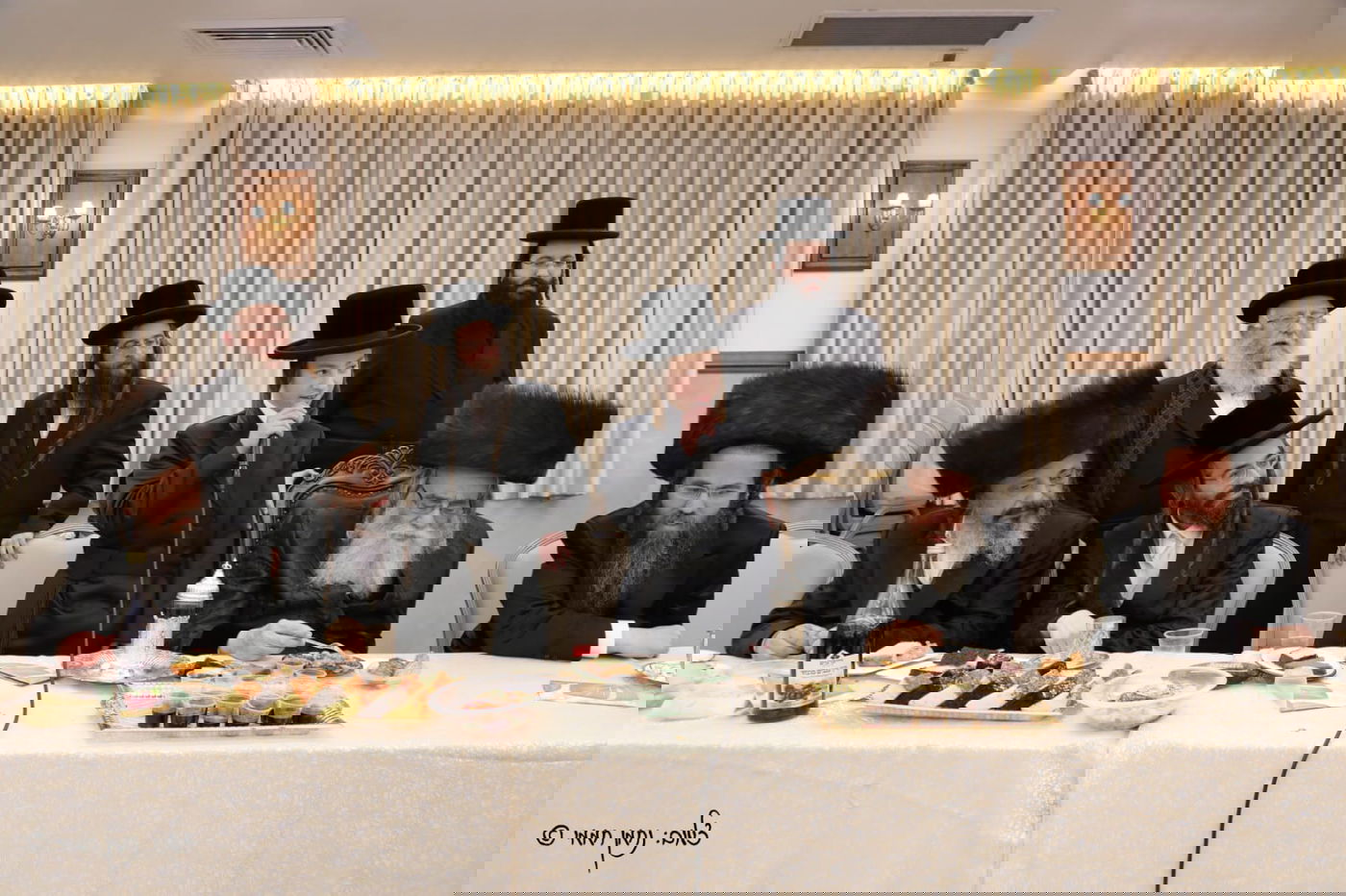 שמחת הבר מצווה לנכד האדמו"ר משידלובצא