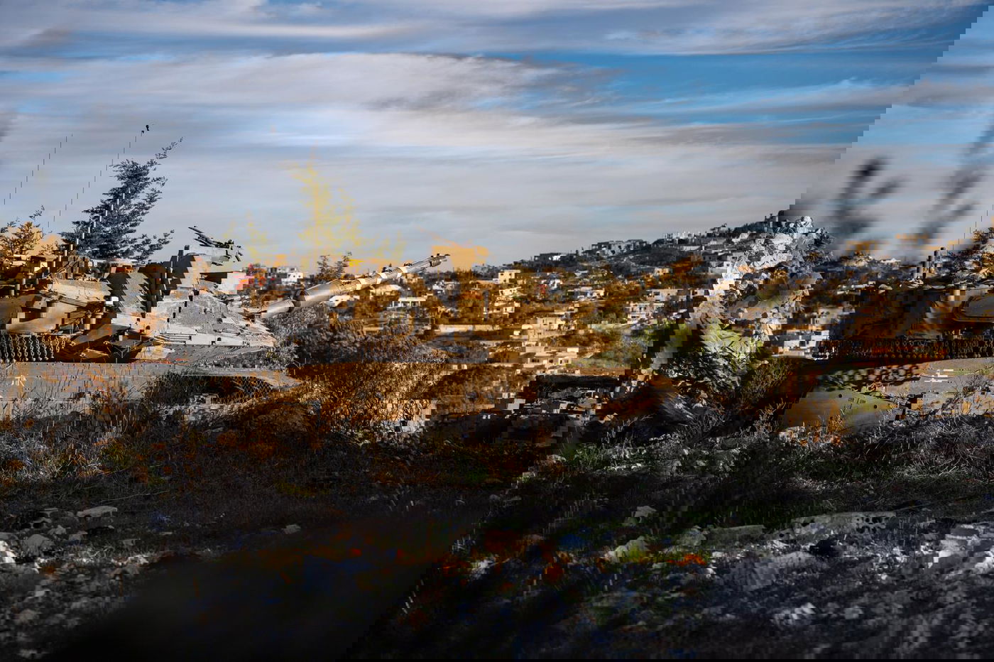 שלושה ימים לתום הפסקת האש | הקבינט יתכנס הערב, חיזבאללה מאיים במלחמה