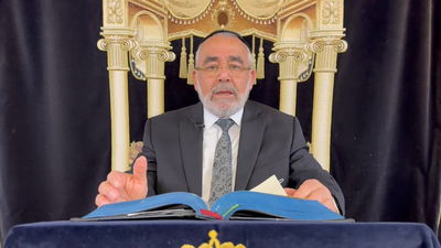 הרב שלמה זביחי בפרסית על 'וארא' • צפו 