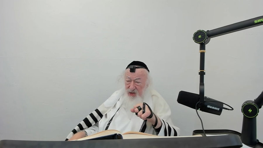 הרב יעקב דוד סטפנסקי בשיעור על מסכת יבמות