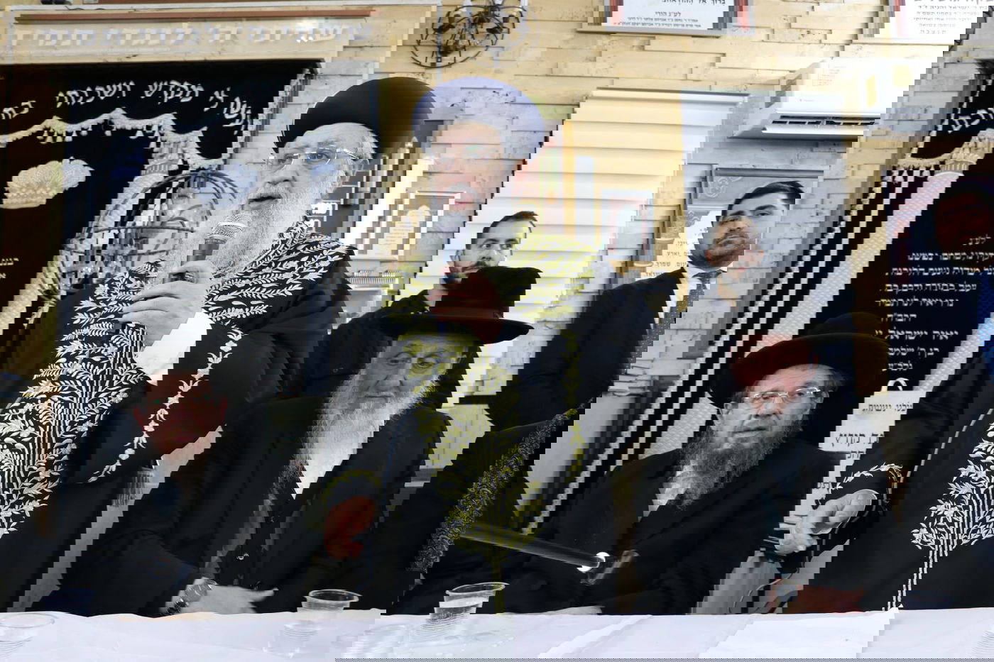 הראשל"צ הגר"ד יוסף בראשון לציון