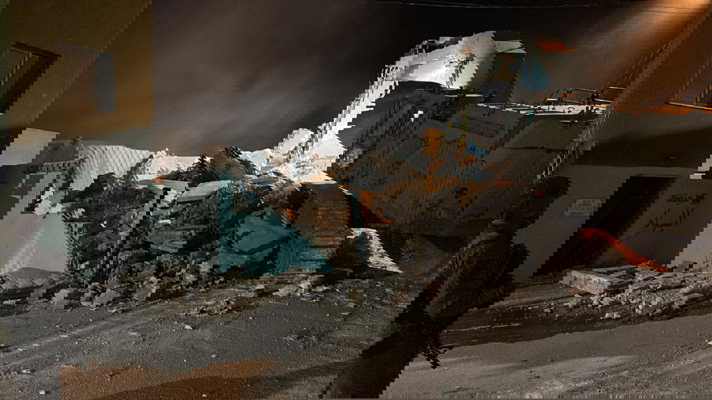 פעילות הכוחות להריסת בית המחבל