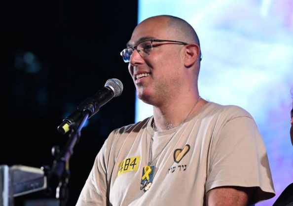 יאיר מוזס, אמש