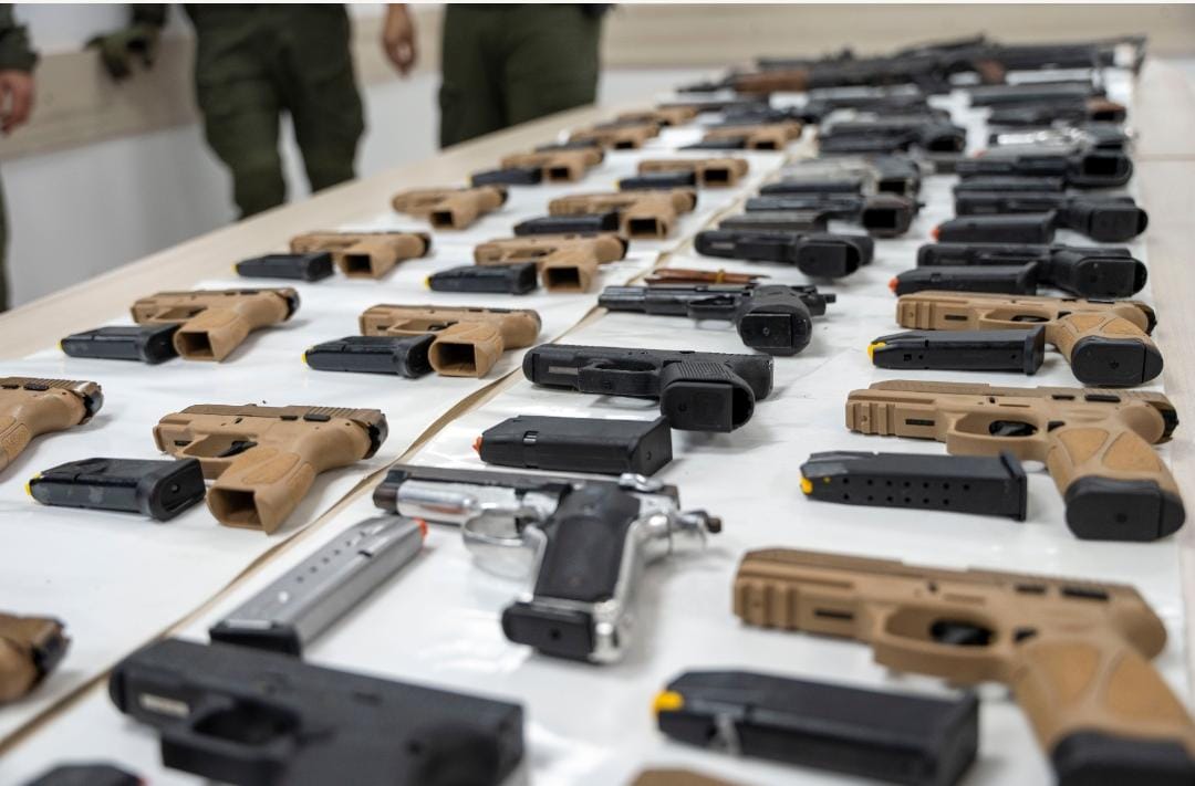 הנשקים שנתפסו והמעצר