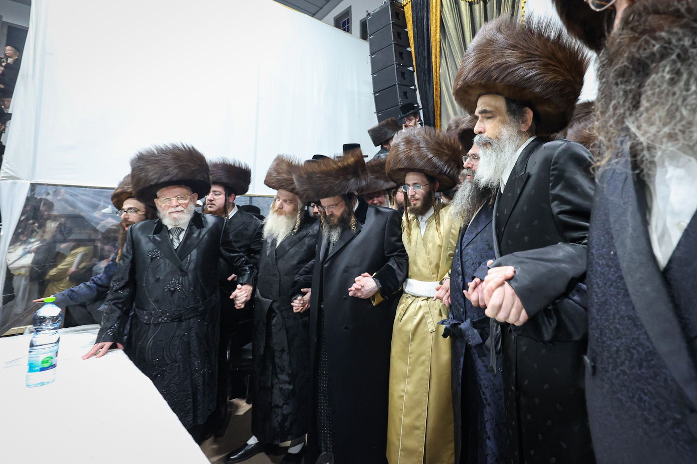 שבת אופריף לבן הגה"צ רבי אלימלך בידרמן