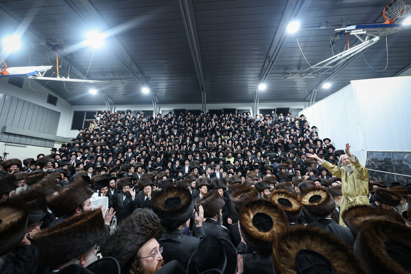 שבת אופריף לבן הגה"צ רבי אלימלך בידרמן
